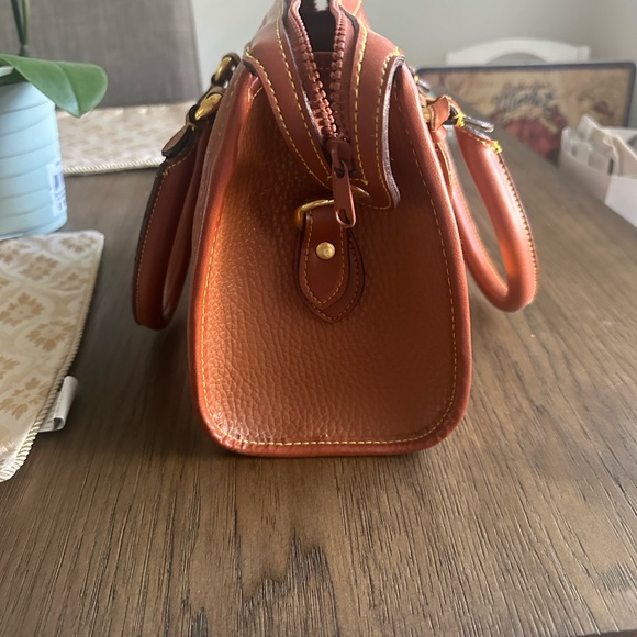 Dooney & Bourke Vintage Satchel - Picture 2 of 4